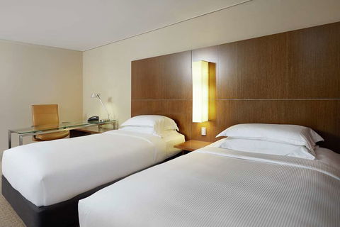 Hilton Brisbane - Nambucca Heads Accommodation 6