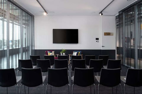 Atura Adelaide Airport - Nambucca Heads Accommodation 11
