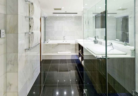 Stamford Plaza Adelaide - Nambucca Heads Accommodation 3