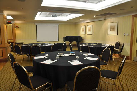 Stamford Plaza Adelaide - Nambucca Heads Accommodation 7