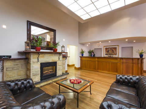 Hotel Grand Chancellor On Currie - Nambucca Heads Accommodation 1
