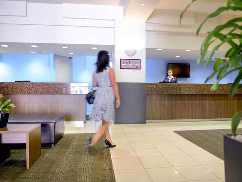 Mercure Grosvenor Hotel Adelaide - Nambucca Heads Accommodation 1