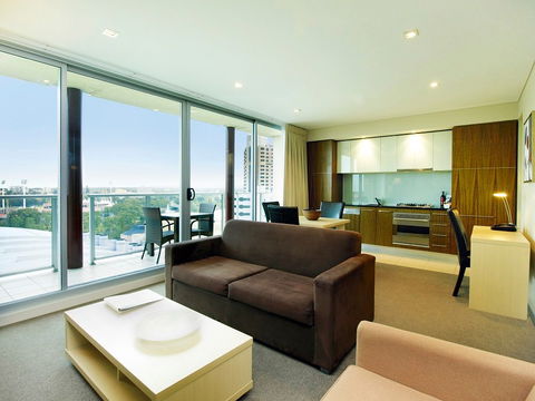 Oaks Embassy - Nambucca Heads Accommodation 3