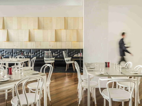 Ibis Adelaide - Nambucca Heads Accommodation 16