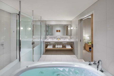 Crown Promenade Hotel - Nambucca Heads Accommodation 10