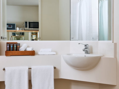 Mercure Melbourne Southbank - Nambucca Heads Accommodation 3