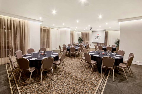 Stamford Plaza Melbourne - Nambucca Heads Accommodation 9