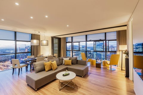 Fraser Suites Sydney - Nambucca Heads Accommodation 11