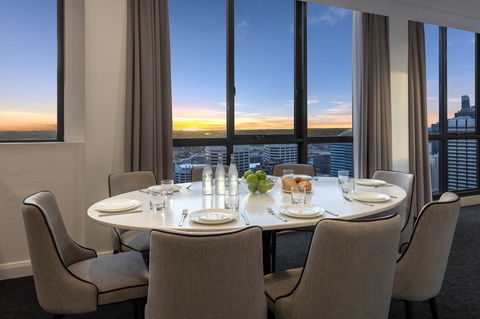 Meriton Suites Pitt Street - Nambucca Heads Accommodation 3