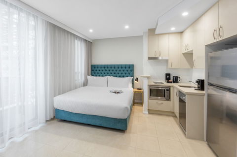 Meriton Suites Pitt Street - Nambucca Heads Accommodation 7