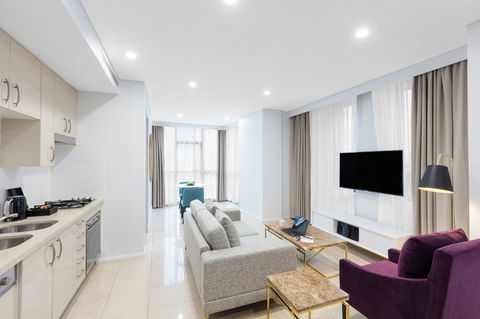 Meriton Suites Pitt Street - Nambucca Heads Accommodation 8