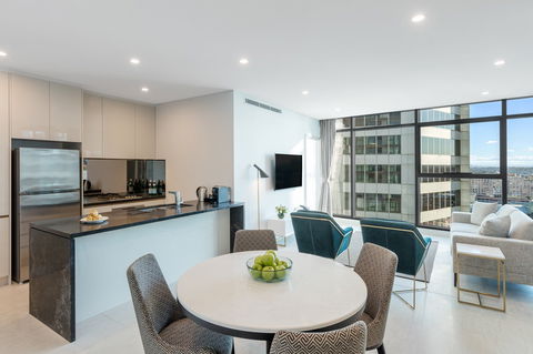 Meriton Suites Sussex Street, Sydney - Nambucca Heads Accommodation 5