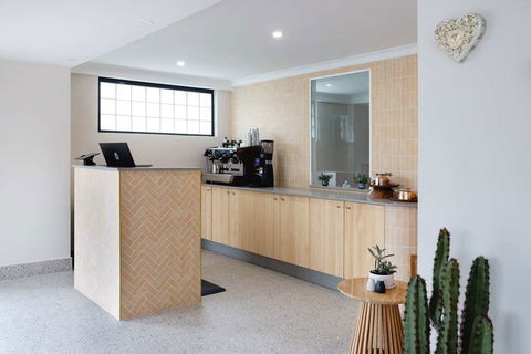 Hotel Hacienda - Nambucca Heads Accommodation 1