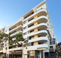 Meriton Suites Waterloo - Nambucca Heads Accommodation