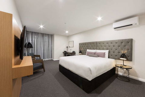 Avenue Hotel Canberra - Nambucca Heads Accommodation 2