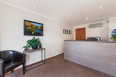AAt 28 Goldsmith Motel - Nambucca Heads Accommodation 1