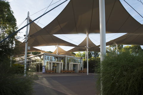 Sails in the Desert Hotel - Nambucca Heads Accommodation 1