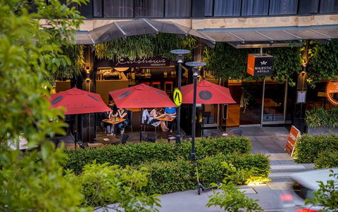 Majestic Roof Garden Hotel - Nambucca Heads Accommodation 1