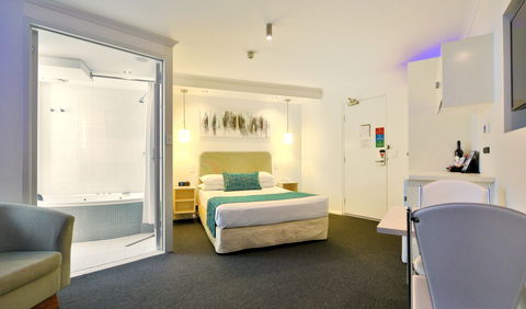 Atlantic Tower Motor Inn - Nambucca Heads Accommodation 2