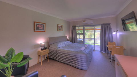 Jacaranda Motor Lodge - Nambucca Heads Accommodation 1