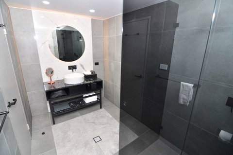 Deco Hotel - Nambucca Heads Accommodation 2
