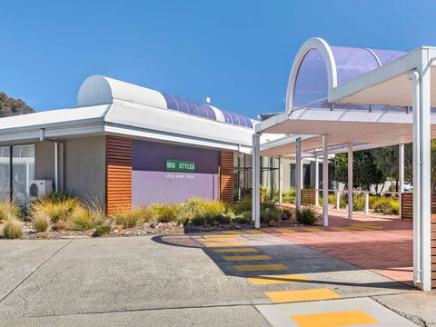 Ibis Styles Eagle Hawk Canberra Resort - Nambucca Heads Accommodation 1
