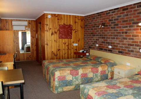 Riverland Motel - Nambucca Heads Accommodation 1