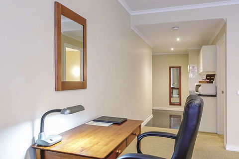 Lake Inn Ballarat - Nambucca Heads Accommodation 10