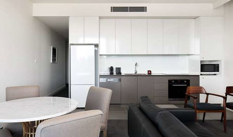 Knightsbridge Canberra - Nambucca Heads Accommodation 8