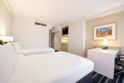DoubleTree By Hilton Esplanade Darwin - Nambucca Heads Accommodation 4