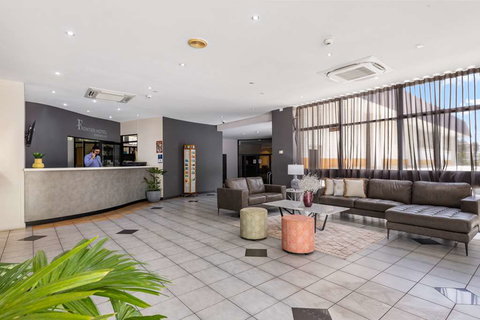 Hotel Frontier Darwin - Nambucca Heads Accommodation 1