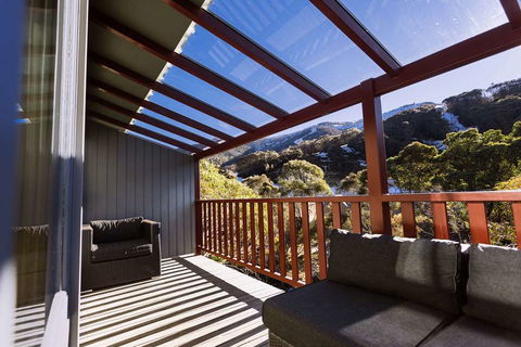 Thredbo Alpine Hotel - Nambucca Heads Accommodation 1