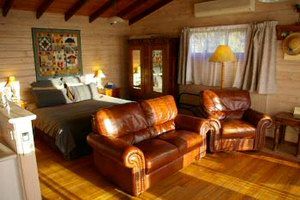 Southern Anchorage Retreat - Nambucca Heads Accommodation 0