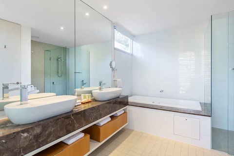 RACV Noosa Resort - Nambucca Heads Accommodation 2