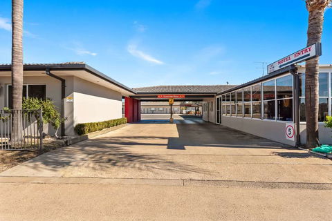 Econo Lodge Moree Spa Motor Inn - Nambucca Heads Accommodation 1