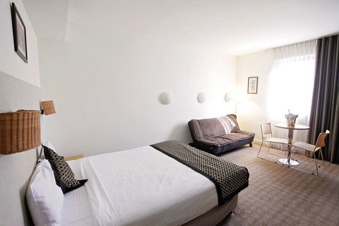 Golden Pebble Hotel - Nambucca Heads Accommodation 3