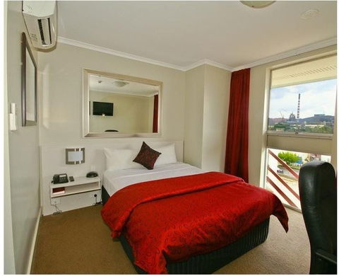 Isa Hotel - Nambucca Heads Accommodation 4