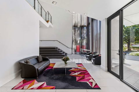 Adina Serviced Apts Canberra Dickson - Nambucca Heads Accommodation 4
