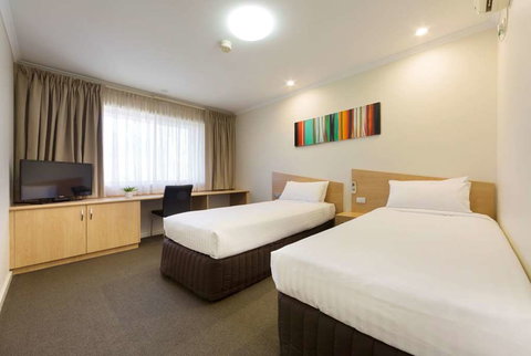 Ramada Encore by Wyndham Belconnen - Nambucca Heads Accommodation 1