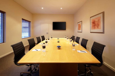 Hyatt Regency Perth - Nambucca Heads Accommodation 9