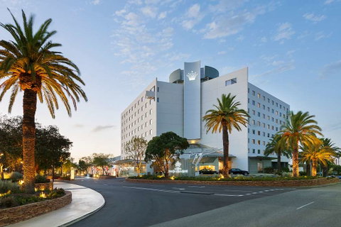 Crown Promenade Perth - Nambucca Heads Accommodation 0