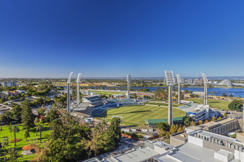 Fraser Suites Perth - Nambucca Heads Accommodation 0