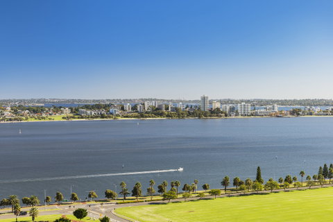 Fraser Suites Perth - Nambucca Heads Accommodation 2