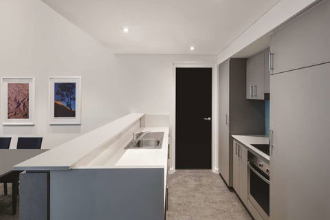 Adina Apartment Hotel Perth - Nambucca Heads Accommodation 6