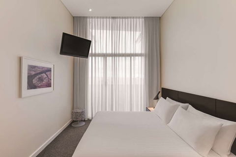 Adina Apartment Hotel Perth - Nambucca Heads Accommodation 10