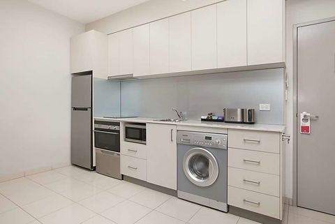 Ramada Suites Zen Quarter Darwin - Nambucca Heads Accommodation 5