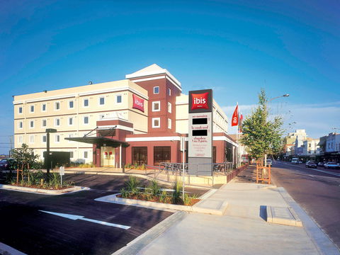 Ibis Newcastle - Nambucca Heads Accommodation 0