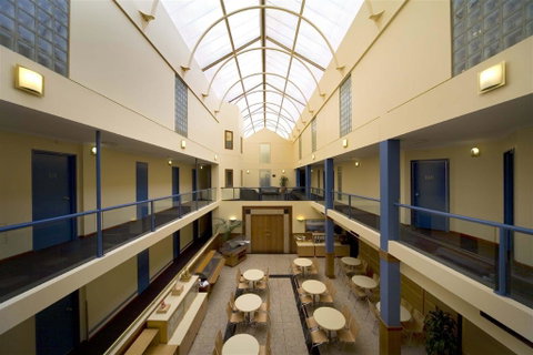 Capital Executive Apt Hotel Canberra - Nambucca Heads Accommodation 1