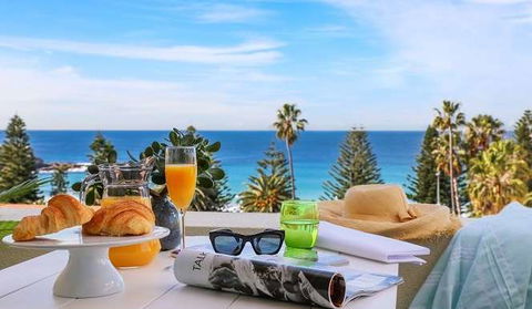 Coogee Bay Hotel - Nambucca Heads Accommodation 0