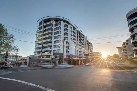 Adina Apartment Hotel Wollongong - Nambucca Heads Accommodation 0